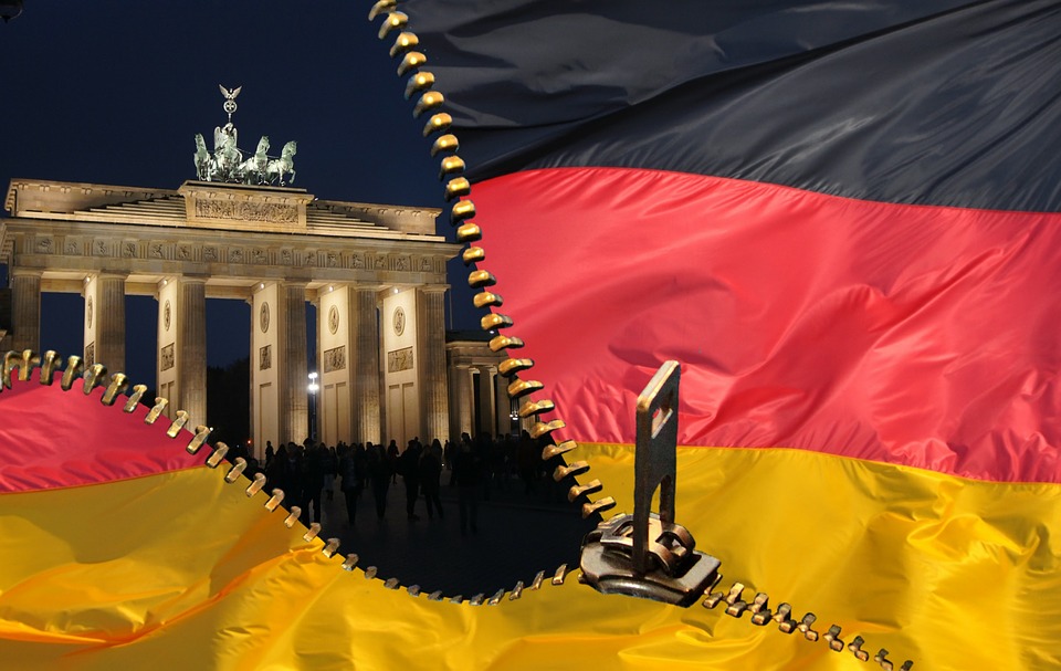 الهجرة إلي ألمانيا المشروعة والغير مشروعة 