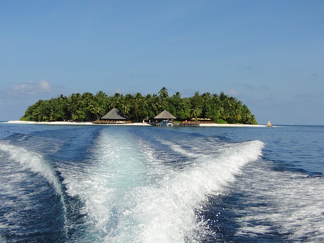 شروط السفر الى المالديف