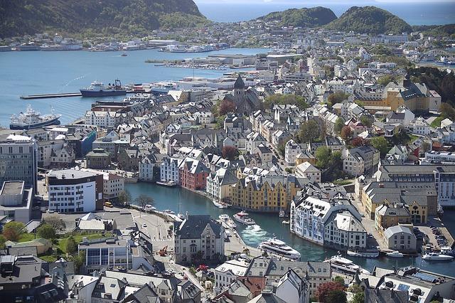 الاقامة الدائمة في النرويج وكيفية حساب مدة الاقامة في النرويج