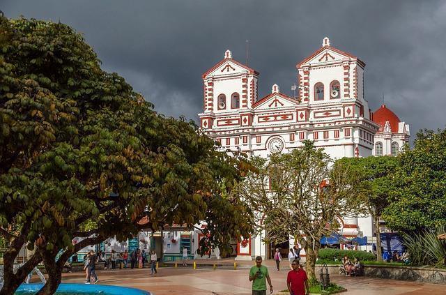 السياحة في جواتابي بمقاطعة أنتيوكيا - كولومبيا
