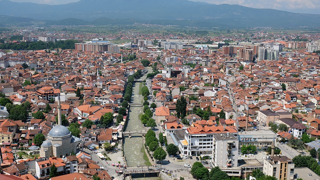 العمل في كوسوفو وأهم الأوراق المطلوبة للسفر والعمل