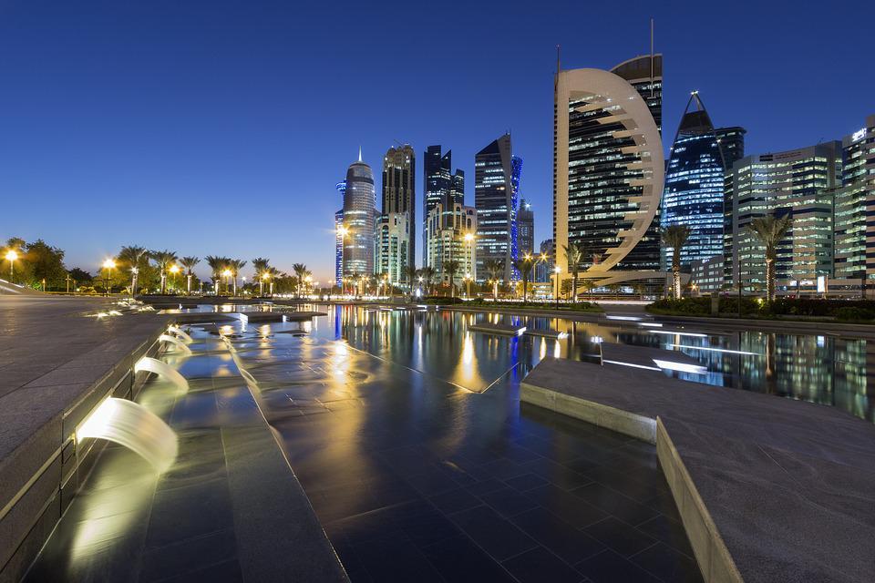العمل في قطر 2022-تأشيرة العمل وفرص العمل المتاحة في قطر