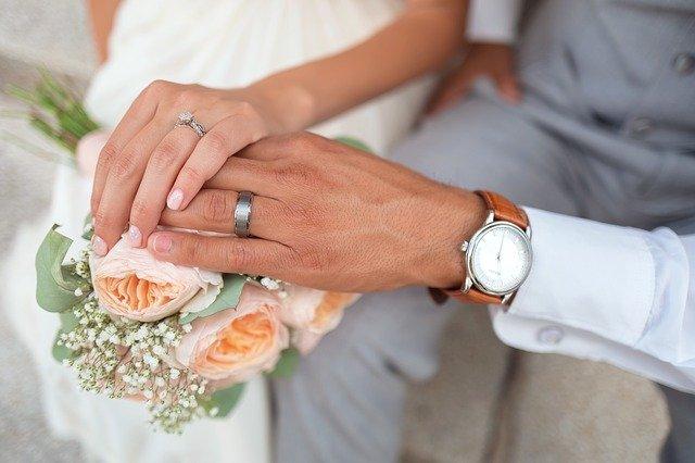 الزواج من الهند والحصول علي الإقامة الدائمة في الهند عن طريق الزواج؟