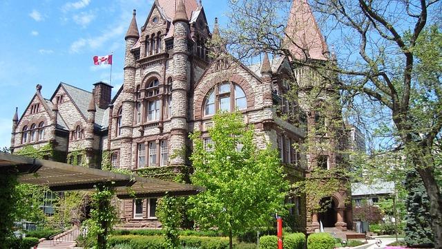 أفضل 10 جامعات في كندا