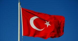 العمل في تركيا وتأشيرة وتصريح العمل والإقامة في تركيا بالتفصيل